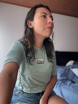 im lorein online show from September 2025 03:39:01 PM