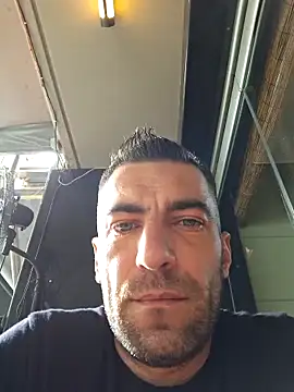 Snapshot of Greecefuck chatting on November 2025 10:32:02 AM Greecefuck online show from November 2025 10:32:02 AM