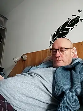 bogland33 online show from February 2026 01:11:02 PM