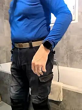 bogland33 online show from November 2025 08:17:01 AM