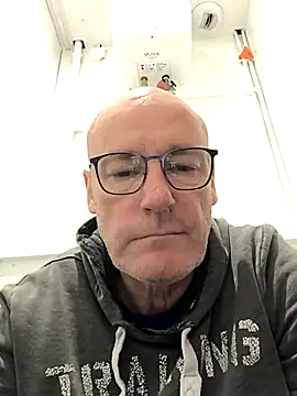 bogland33 online show from October 2025 11:14:02 AM