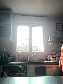 bogland33 online show from November 2025 11:43:02 AM