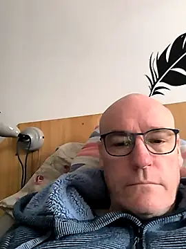 bogland33 online show from March 2025 10:51:01 AM