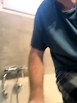 bogland33 online show from November 2025 01:04:02 PM