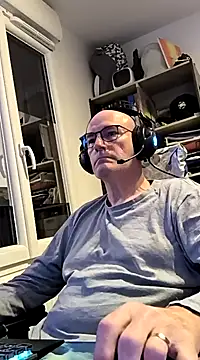 bogland33 online show from March 2025 06:53:01 PM