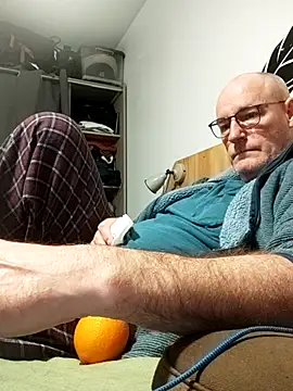 bogland33 online show from February 2026 07:31:01 PM