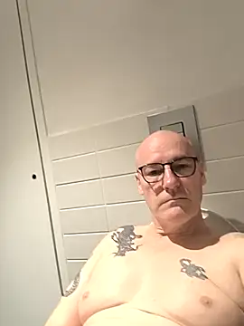 bogland33 online show from March 2026 03:04:01 PM