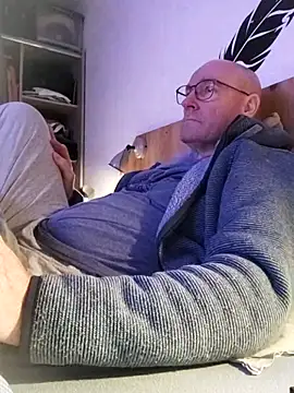 bogland33 online show from February 2026 08:07:01 PM