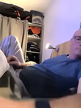 bogland33 online show from October 2025 07:24:01 PM