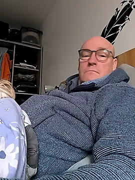 bogland33 online show from December 2025 10:10:02 AM