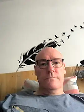 bogland33 online show from October 2025 11:01:02 AM