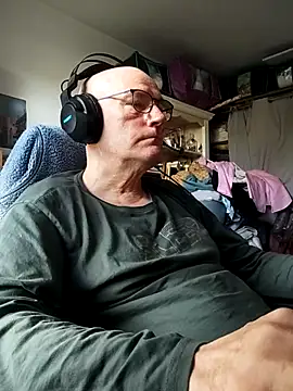 bogland33 online show from March 2026 10:17:01 AM