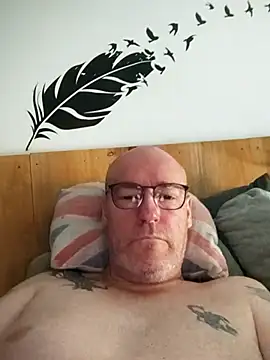 Snapshot of bogland33 chatting on June 2026 11:49:02 AM bogland33 online show from June 2026 11:49:02 AM