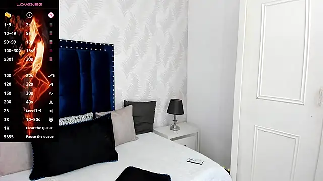 AddictivextS online show from November 2025 02:44:02 PM