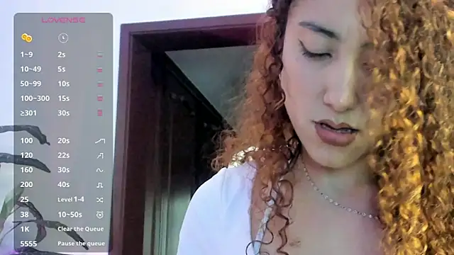 Snapshot of miss_catalinaa chatting on June 2026 12:02:02 PM miss catalinaa online show from June 2026 12:02:02 PM