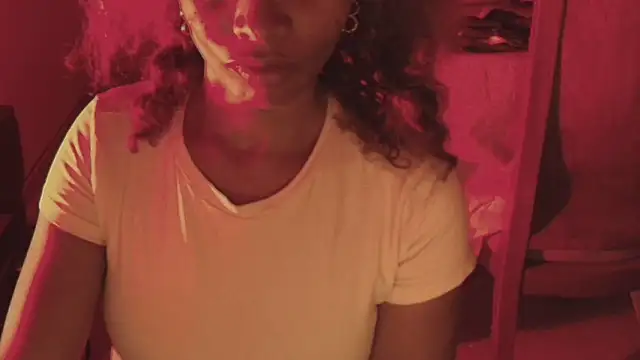 Snapshot of SashaBrianna99 chatting on October 2025 02:33:02 AM SashaBrianna99 online show from October 2025 02:33:02 AM