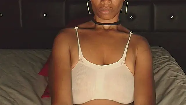 SashaBrianna99 online show from January 2026 12:04:01 AM