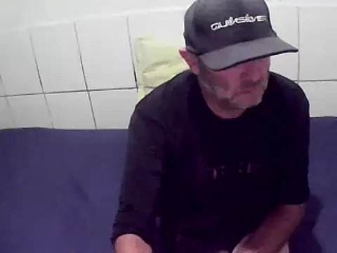 pierdona online show from March 2026 08:38:02 PM