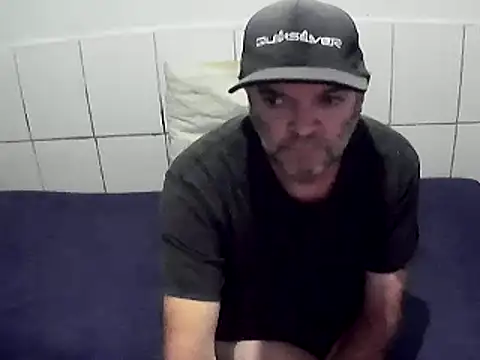 Snapshot of pierdona chatting on June 2026 08:03:02 PM pierdona online show from June 2026 08:03:02 PM