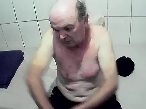 Snapshot of pierdona chatting on March 2025 03:04:01 PM pierdona online show from March 2025 03:04:01 PM