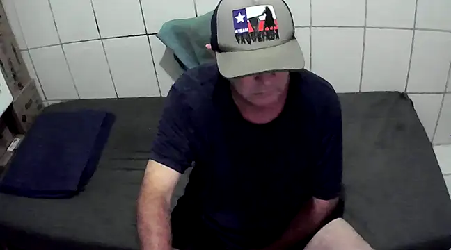 Snapshot of pierdona chatting on February 2025 10:52:02 PM pierdona online show from February 2025 10:52:02 PM