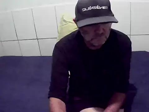 pierdona online show from March 2026 09:06:01 PM