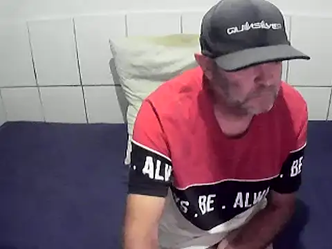Snapshot of pierdona chatting on May 2026 02:39:02 PM pierdona online show from May 2026 02:39:02 PM