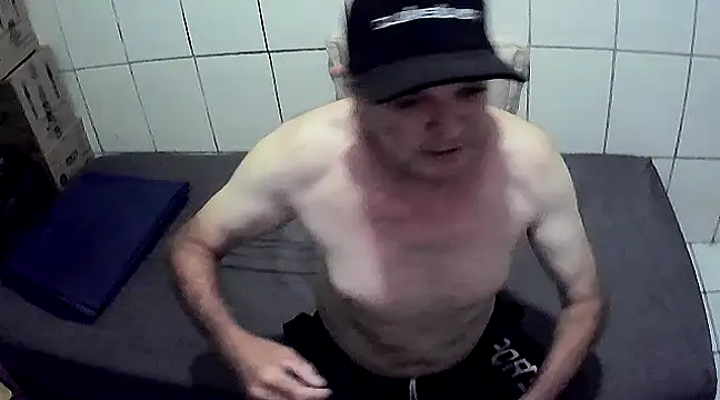 Snapshot of pierdona chatting on March 2025 07:50:02 PM pierdona online show from March 2025 07:50:02 PM