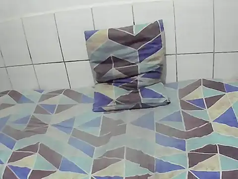 pierdona online show from December 2025 07:37:01 PM