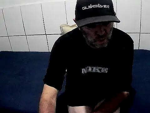 Snapshot of pierdona chatting on September 2025 07:21:02 PM pierdona online show from September 2025 07:21:02 PM