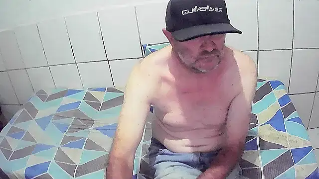 pierdona online show from November 2025 08:13:01 PM