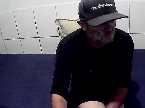 pierdona online show from February 2026 08:08:02 PM