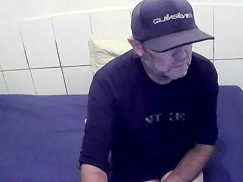 pierdona online show from February 2026 07:22:01 PM