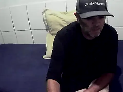 pierdona online show from April 2026 06:56:01 PM