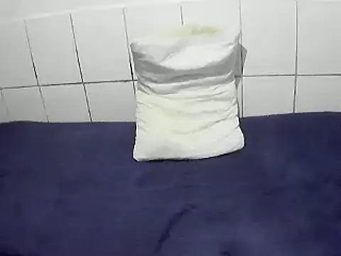 pierdona online show from April 2026 09:39:33 PM