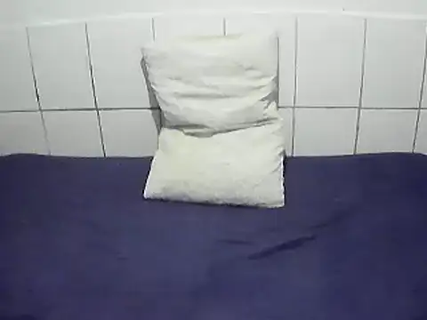 Snapshot of pierdona chatting on May 2026 07:45:02 PM pierdona online show from May 2026 07:45:02 PM