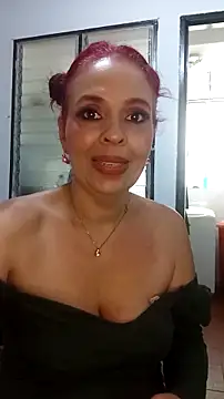 Snapshot of sthefania1710 chatting on April 2026 12:29:02 PM sthefania1710 online show from April 2026 12:29:02 PM