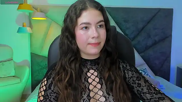 KarenPautt online show from March 2026 05:40:02 PM