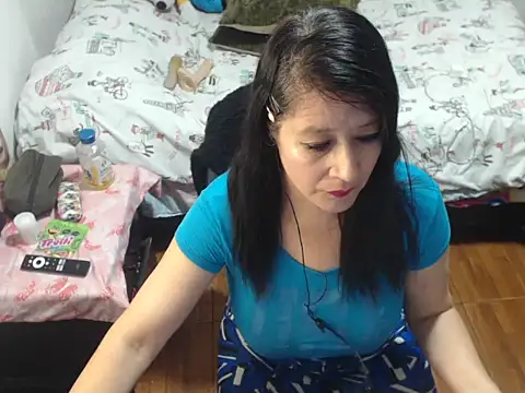 carolina linarez69 online show from November 2025 11:20:01 PM