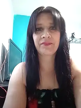 carolina linarez69 online show from November 2025 10:32:01 PM