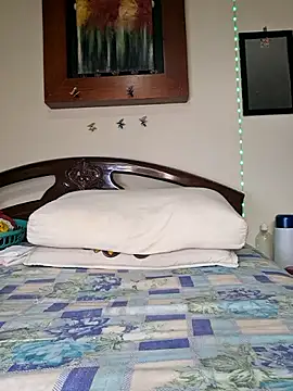 megan-fox12 online show from October 2025 05:25:01 PM