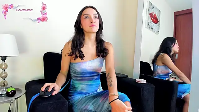 its  angelica  online show from March 2026 06:57:02 PM