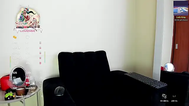 its  angelica  online show from January 2026 08:15:01 PM