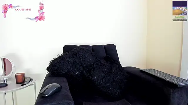 its  angelica  online show from February 2026 06:49:01 PM