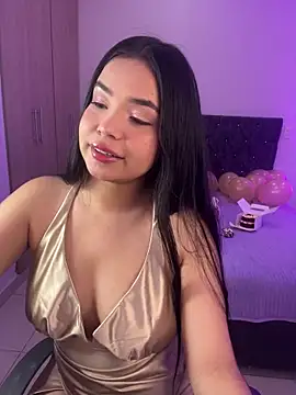Snapshot of AuroraFiore chatting on June 2026 02:34:02 AM AuroraFiore online show from June 2026 02:34:02 AM