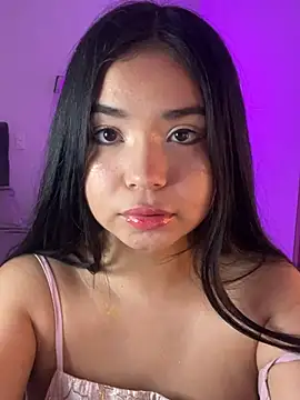 Snapshot of AuroraFiore chatting on July 2026 01:34:02 AM AuroraFiore online show from July 2026 01:34:02 AM