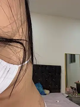 AuroraFiore online show from March 2026 12:56:01 AM