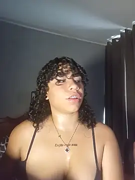 Snapshot of MimiRodriguez chatting on June 2026 04:44:02 PM MimiRodriguez online show from June 2026 04:44:02 PM