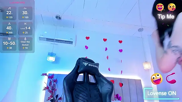 Snapshot of Doyeon_Dae chatting on February 2025 02:28:01 AM Doyeon Dae online show from February 2025 02:28:01 AM