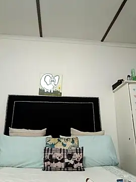 contagiousqueen online show from February 2026 06:22:01 AM